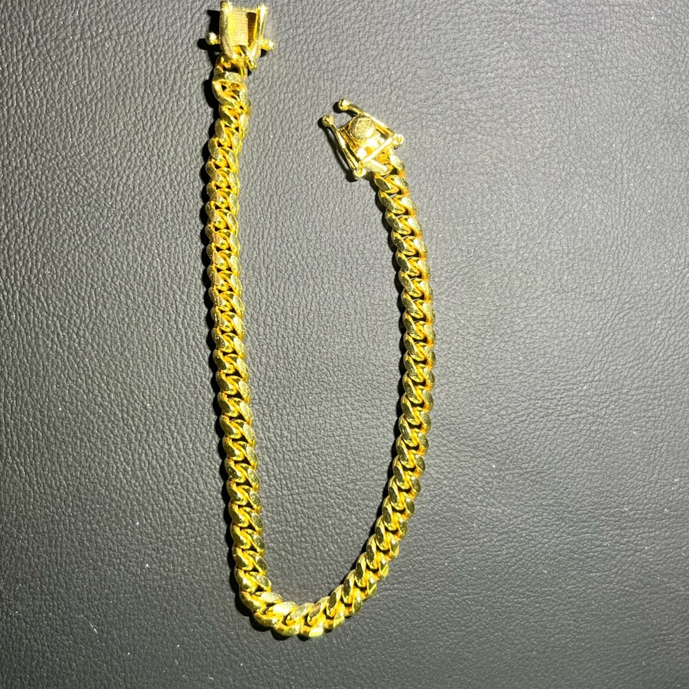 Gold over 925 silver Miami Cuban bracelet
SOLD.   SOLD